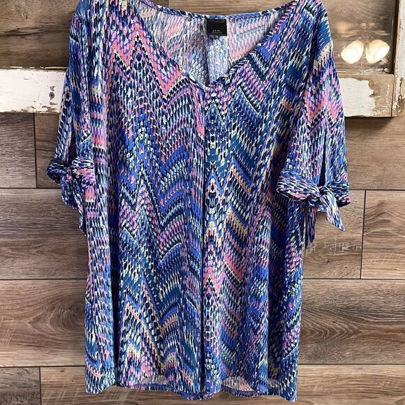 J.T.B. Womens Plus Size Dress Top, Size 2X, Pink and Blue Abstract Design Print - Picture 2 of 7